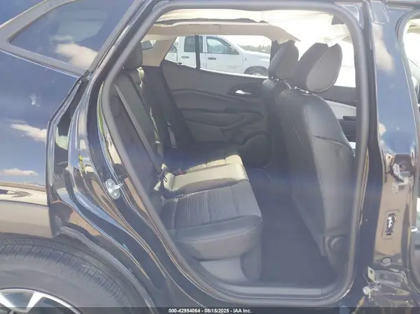 KL77LHE24RC135733 2024 CHEVROLET TRAX - Image 8