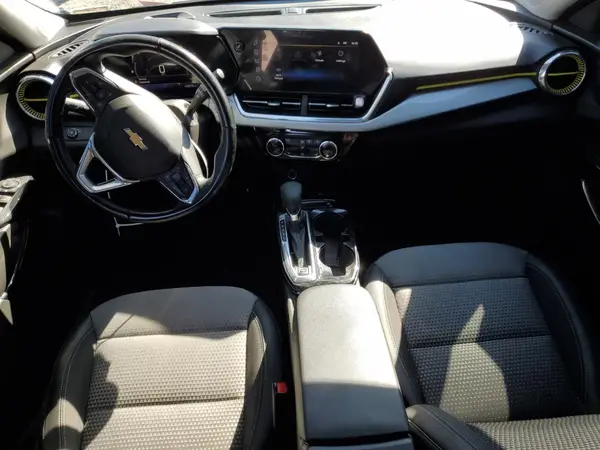 KL77LHE24RC164195 2024 CHEVROLET TRAX - Image 8