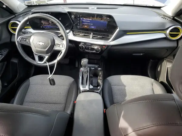 KL77LHE24RC168215 2024 CHEVROLET TRAX - Image 8
