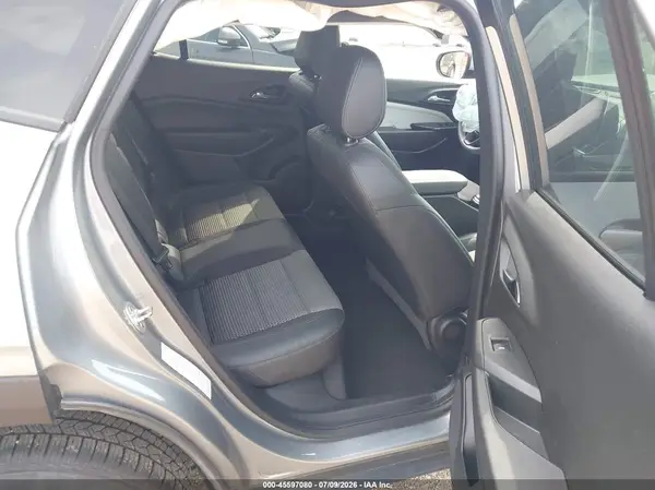 KL77LHE24RC235864 2024 CHEVROLET TRAX - Image 8