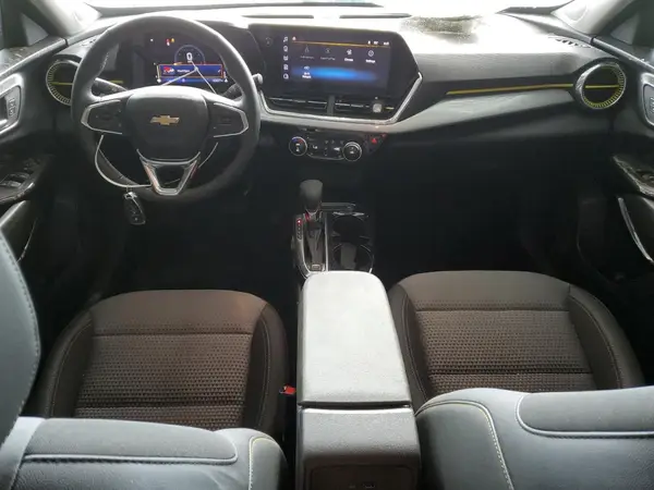 KL77LHE25RC028674 2024 CHEVROLET TRAX - Image 8