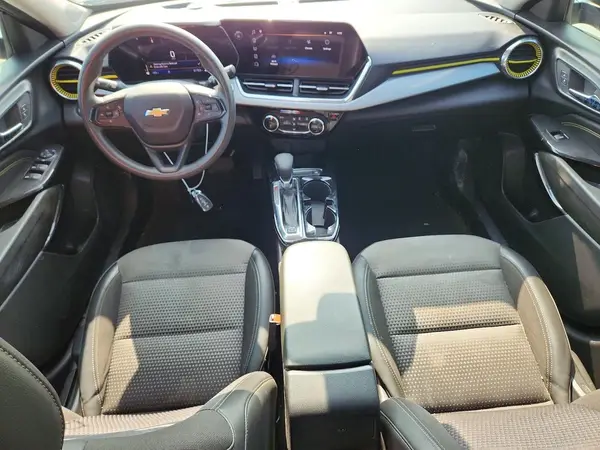 KL77LHE25RC083724 2024 CHEVROLET TRAX - Image 8