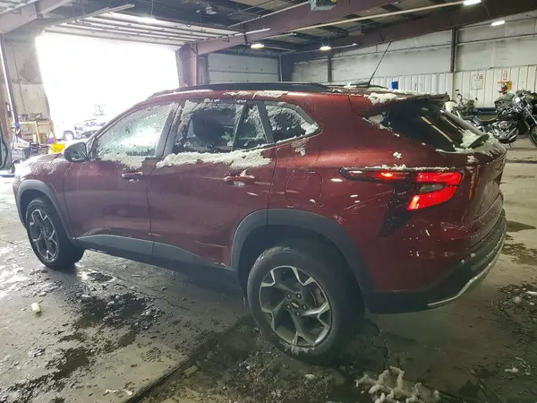 KL77LHE25RC113739 2024 CHEVROLET TRAX - Image 2