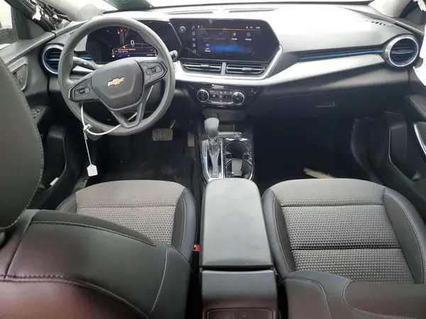 KL77LHE25RC134011 2024 CHEVROLET TRAX - Image 8