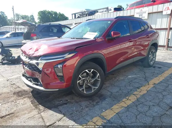 KL77LHE25RC162343 2024 CHEVROLET TRAX - Image 2