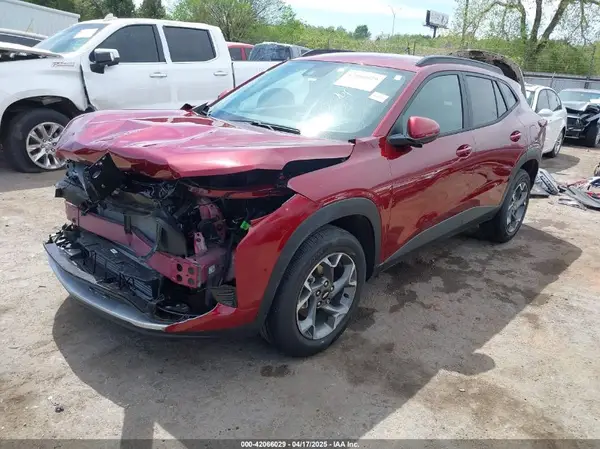 KL77LHE25RC166036 2024 CHEVROLET TRAX - Image 2