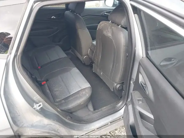 KL77LHE25RC169146 2024 CHEVROLET TRAX - Image 8