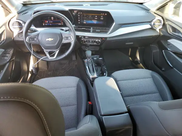KL77LHE25RC175626 2024 CHEVROLET TRAX - Image 8
