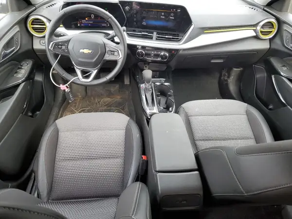 KL77LHE25RC207359 2024 CHEVROLET TRAX - Image 8