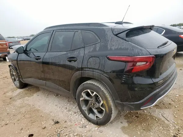 KL77LHE25RC213887 2024 CHEVROLET TRAX - Image 2