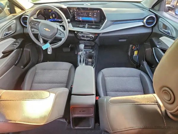 KL77LHE25RC216370 2024 CHEVROLET TRAX - Image 8