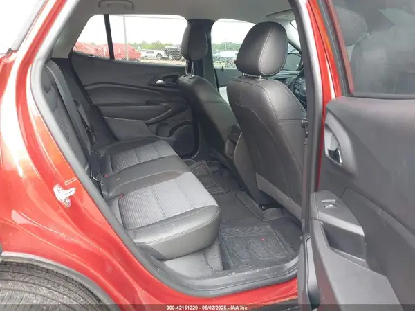 KL77LHE25RC218829 2024 CHEVROLET TRAX - Image 8