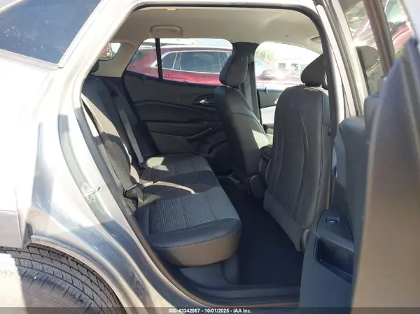 KL77LHE25RC236893 2024 CHEVROLET TRAX - Image 8