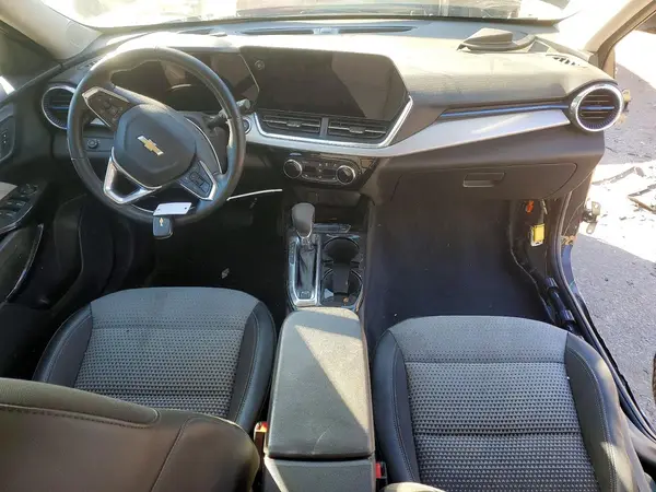 KL77LHE26RC001287 2024 CHEVROLET TRAX - Image 8