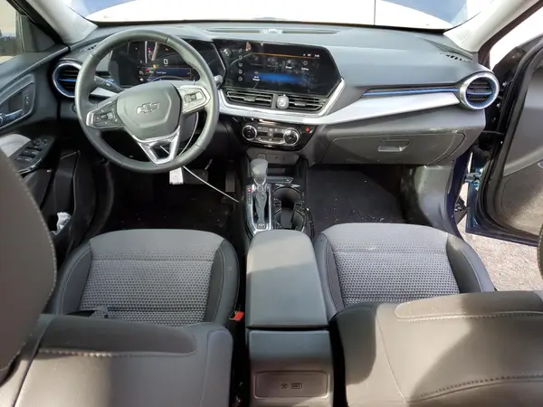 KL77LHE26RC013178 2024 CHEVROLET TRAX - Image 8