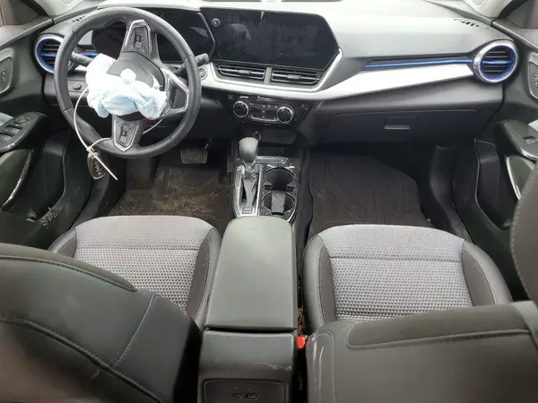 KL77LHE26RC040834 2024 CHEVROLET TRAX - Image 8