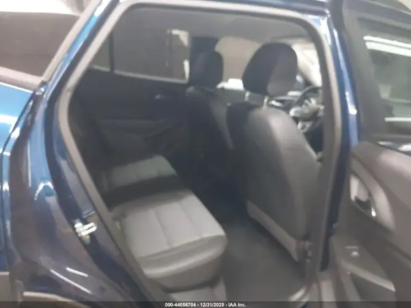 KL77LHE26RC046021 2024 CHEVROLET TRAX - Image 8