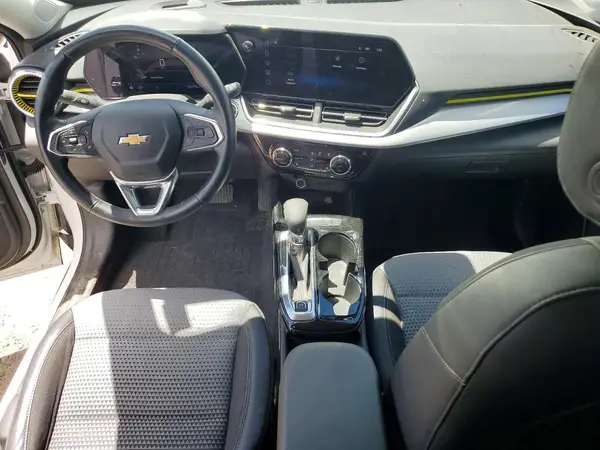 KL77LHE26RC074756 2024 CHEVROLET TRAX - Image 8