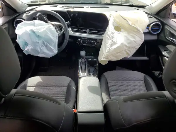 KL77LHE26RC131506 2024 CHEVROLET TRAX - Image 8