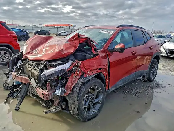 KL77LHE26RC145633 2024 CHEVROLET TRAX - Image 2