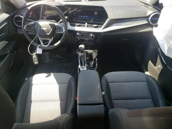 KL77LHE26RC148306 2024 CHEVROLET TRAX - Image 8