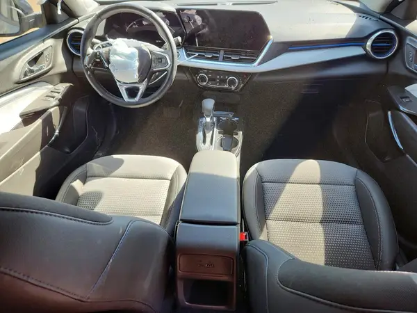 KL77LHE26RC169902 2024 CHEVROLET TRAX - Image 8