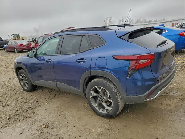 KL77LHE26RC173366 2024 CHEVROLET TRAX - Image 2