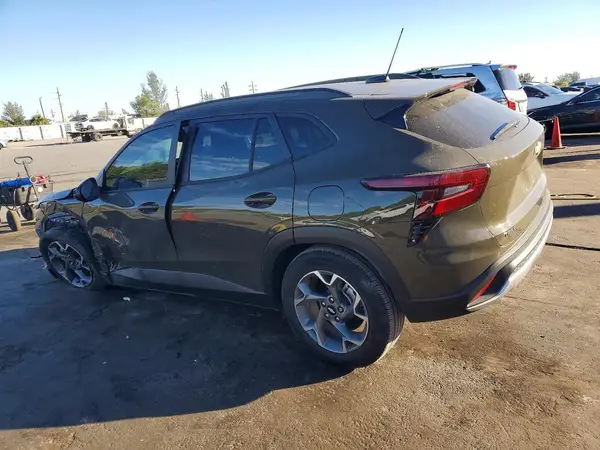 KL77LHE26RC176915 2024 CHEVROLET TRAX - Image 2