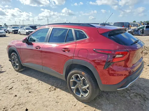 KL77LHE26RC212179 2024 CHEVROLET TRAX - Image 2