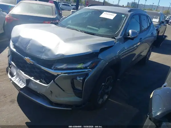 KL77LHE26RC227507 2024 CHEVROLET TRAX - Image 2