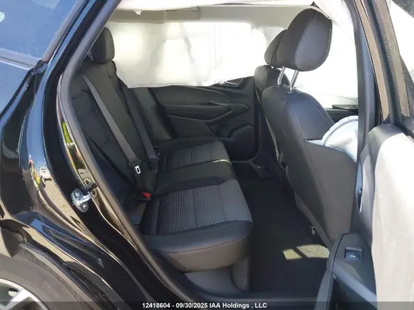 KL77LHE26SC226184 2025 CHEVROLET TRAX - Image 8