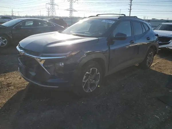KL77LHE27RC001136 2024 CHEVROLET TRAX - Image 1