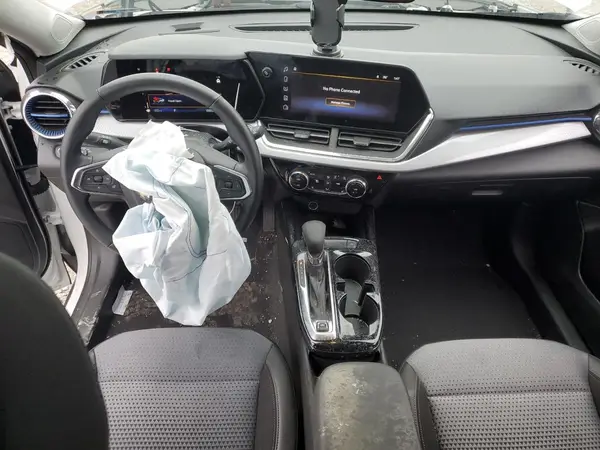 KL77LHE27RC016039 2024 CHEVROLET TRAX - Image 8