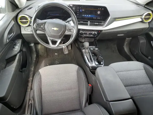 KL77LHE27RC023931 2024 CHEVROLET TRAX - Image 8