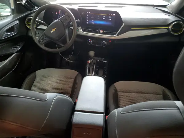 KL77LHE27RC047534 2024 CHEVROLET TRAX - Image 8