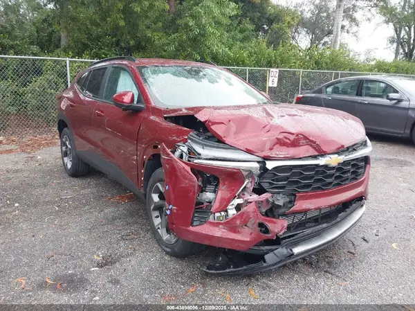 KL77LHE27RC051549 2024 CHEVROLET TRAX - Image 1