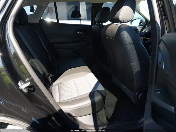 KL77LHE27RC056833 2024 CHEVROLET TRAX - Image 8