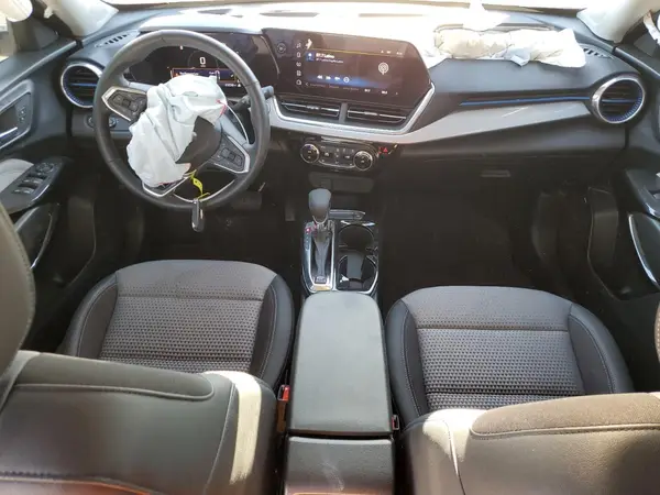 KL77LHE27RC060235 2024 CHEVROLET TRAX - Image 8