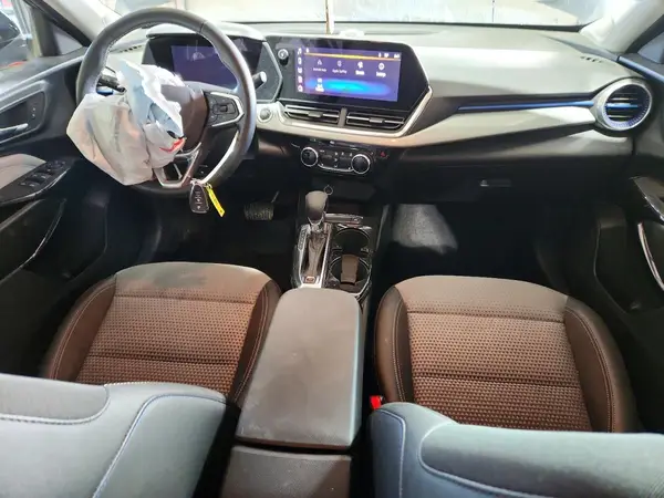 KL77LHE27RC127576 2024 CHEVROLET TRAX - Image 8