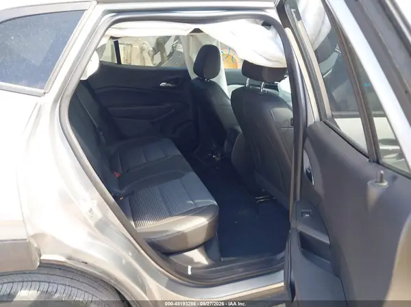 KL77LHE27RC128677 2024 CHEVROLET TRAX - Image 8