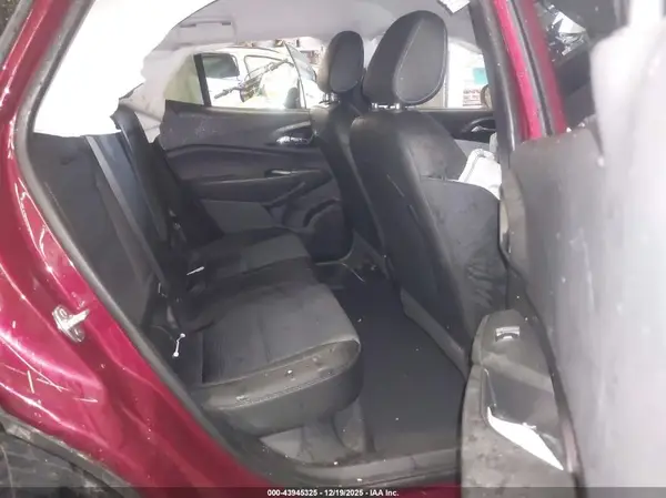 KL77LHE27RC139260 2024 CHEVROLET TRAX - Image 8