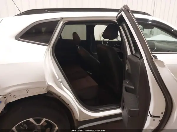 KL77LHE27RC164109 2024 CHEVROLET TRAX - Image 8