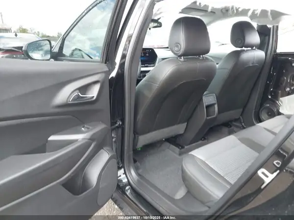 KL77LHE27RC196395 2024 CHEVROLET TRAX - Image 8