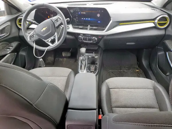 KL77LHE27RC209291 2024 CHEVROLET TRAX - Image 8