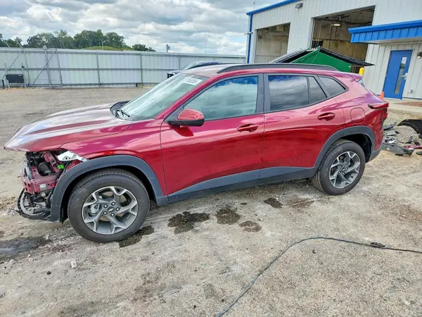 KL77LHE27RC222140 2024 CHEVROLET TRAX - Image 1