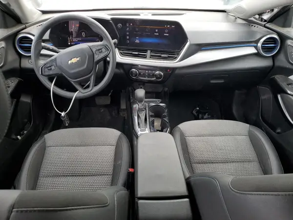 KL77LHE28RC009732 2024 CHEVROLET TRAX - Image 8