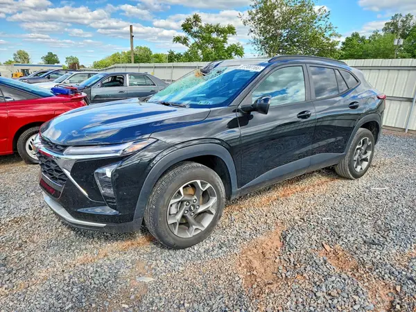 KL77LHE28RC024599 2024 CHEVROLET TRAX - Image 1