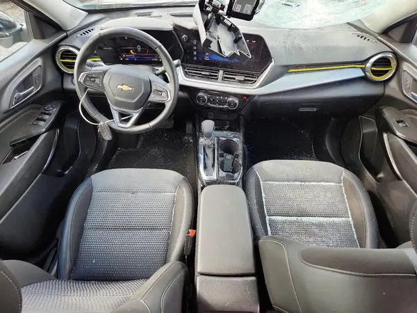 KL77LHE28RC024599 2024 CHEVROLET TRAX - Image 8