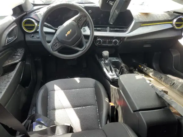 KL77LHE28RC027616 2024 CHEVROLET TRAX - Image 8