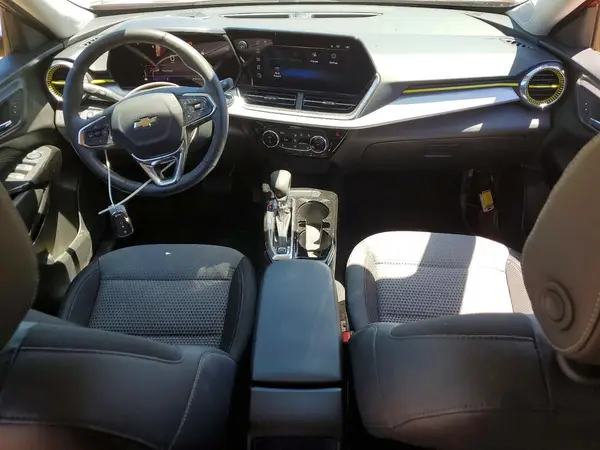 KL77LHE28RC122306 2024 CHEVROLET TRAX - Image 8